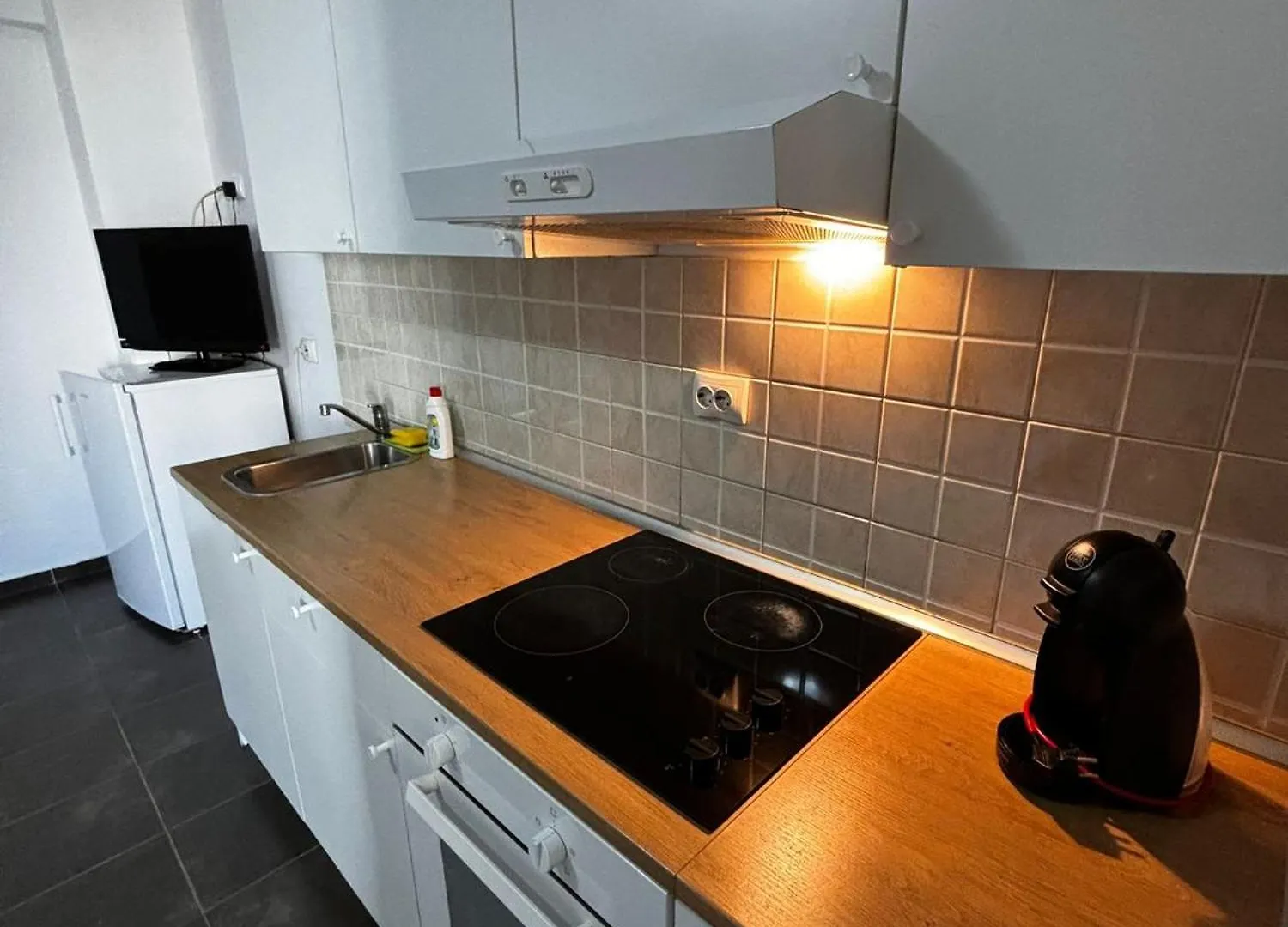 Private Studio For Two Bucharest Apartment